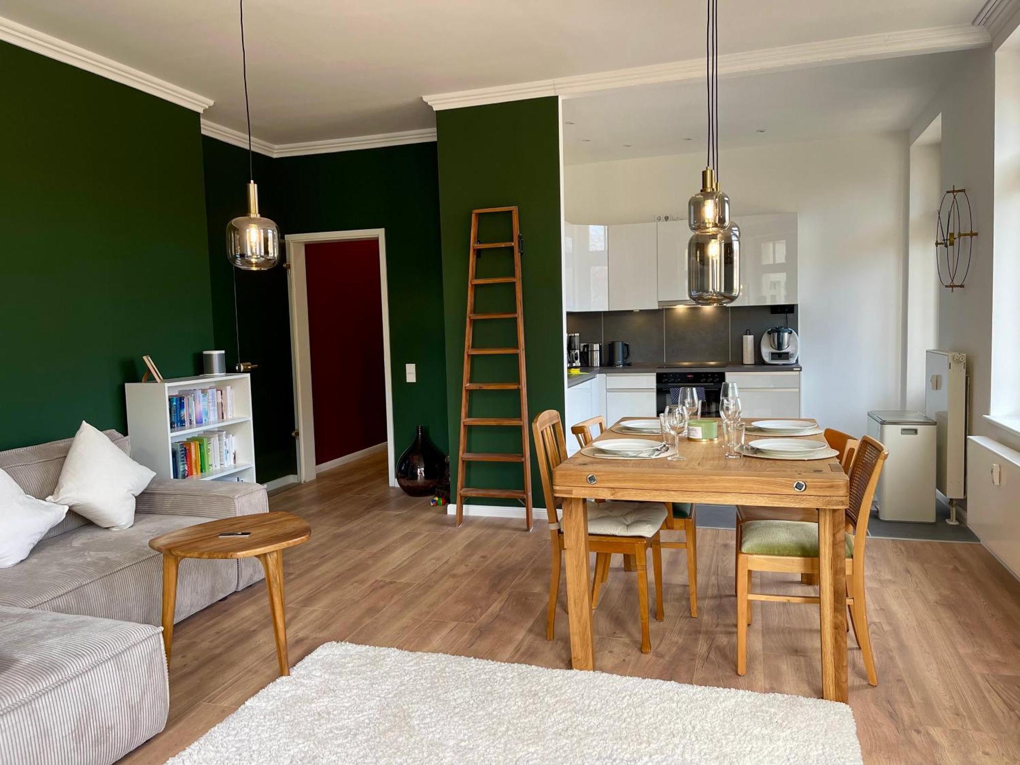 Apartment Traber 1 Sz Balkon 2 Baeder Suedvorstadt *