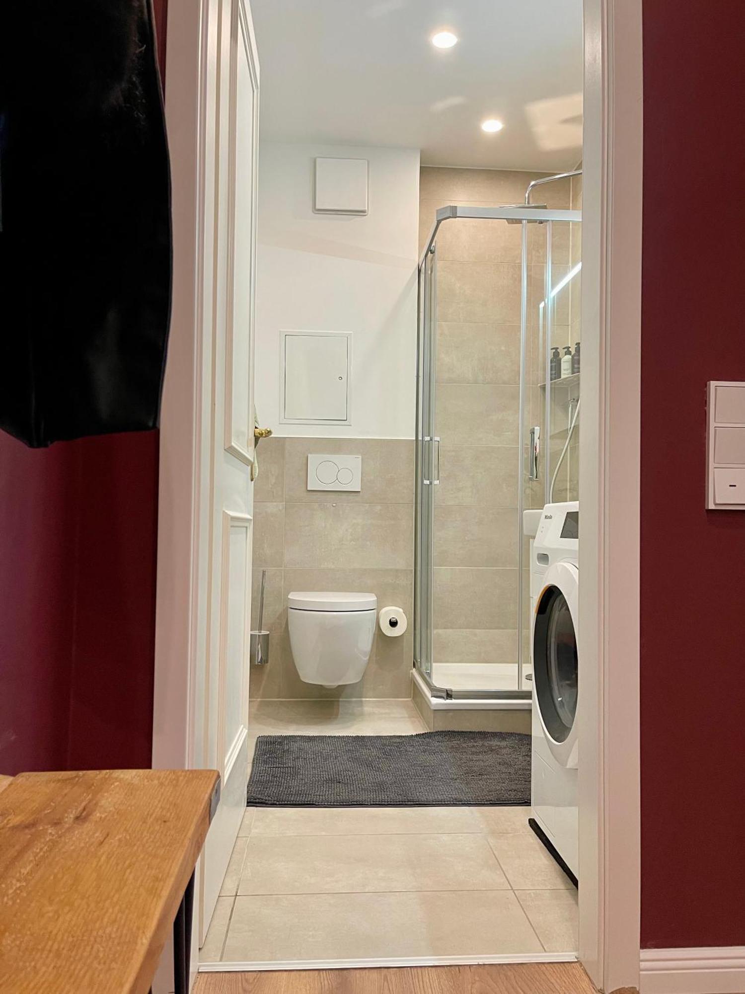 Traber 1 Sz Balkon 2 Baeder Suedvorstadt * Leipzig